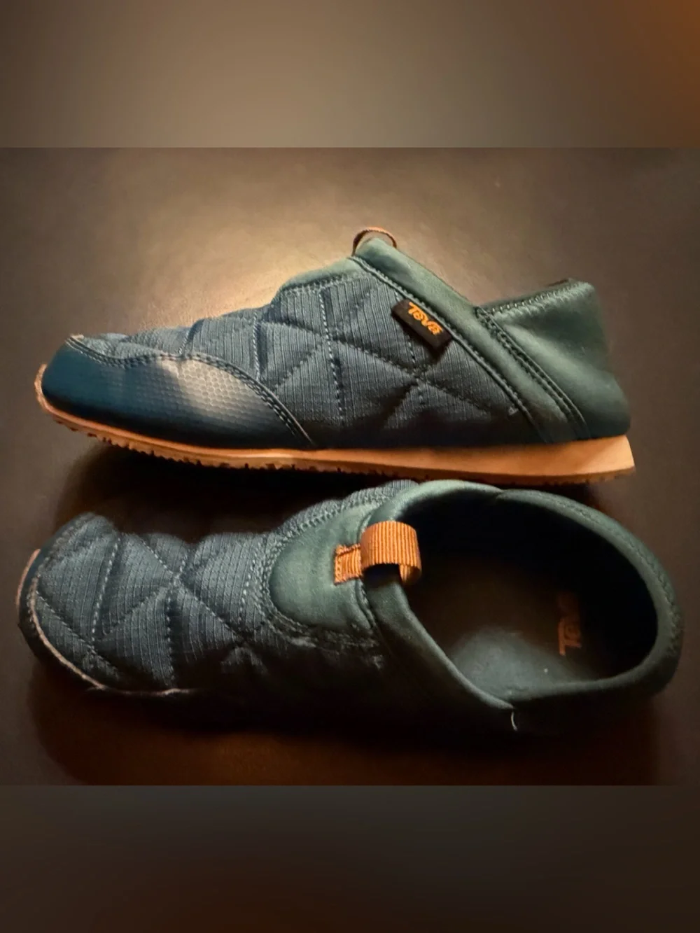Teva ReEmber Youth Quilted Moccasin in Blue Coral Youth Size 4, Women Size 6